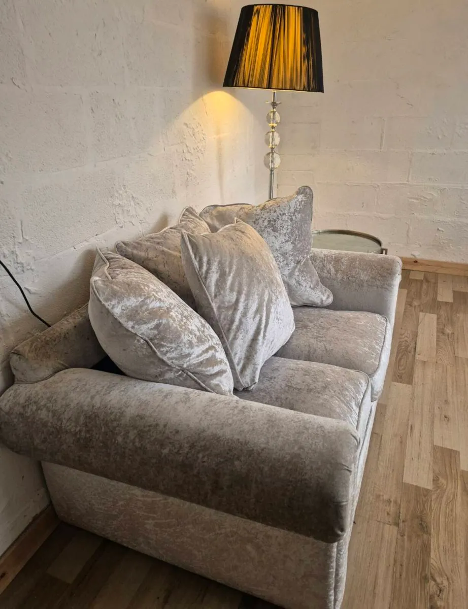 2 seater sofa - Image 2