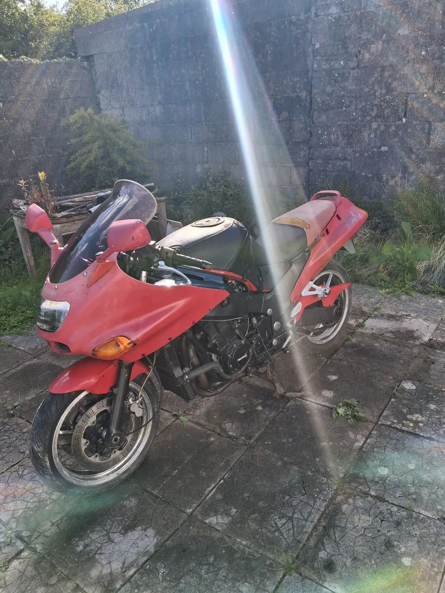 Kawasaki zzr 1100 - Image 1