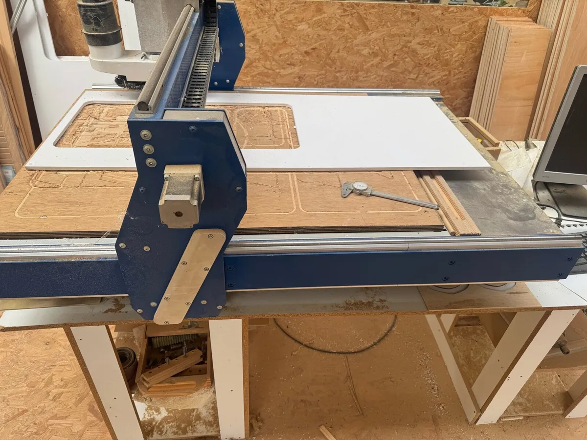 CNC Table Router - Image 2