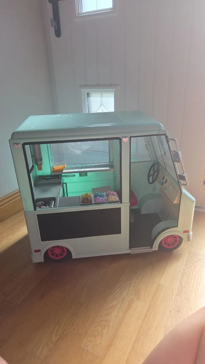Our Generation ice cream truck - Image 2