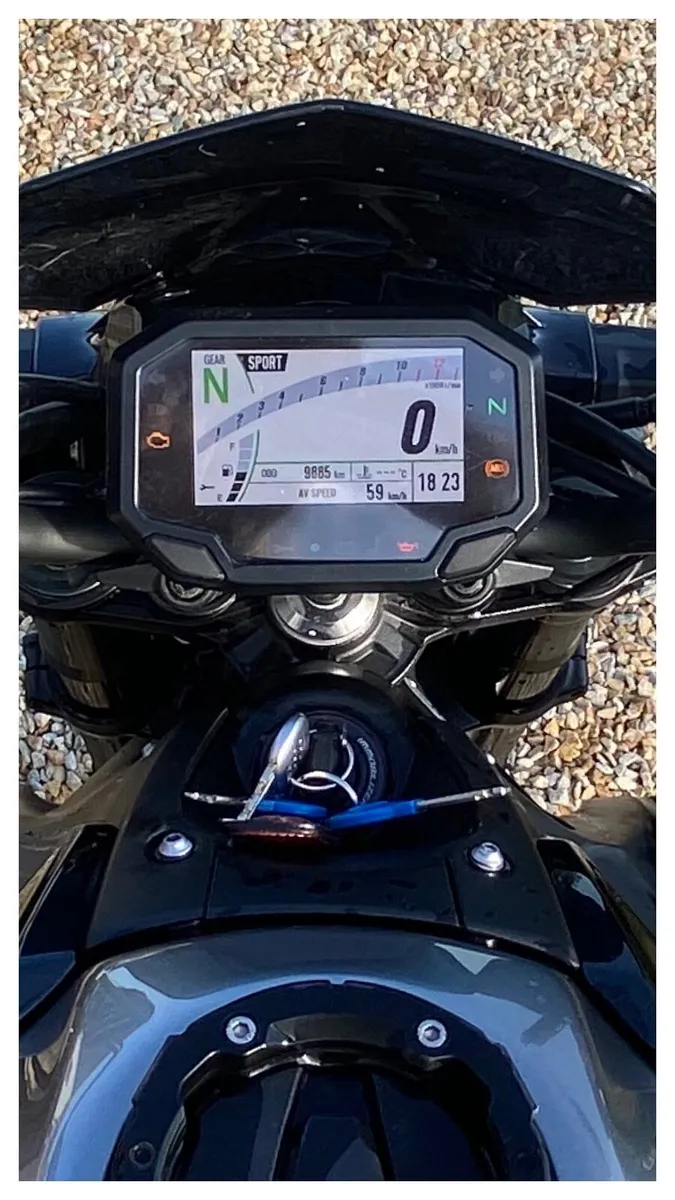 Kawasaki Z900 2024 - Image 2