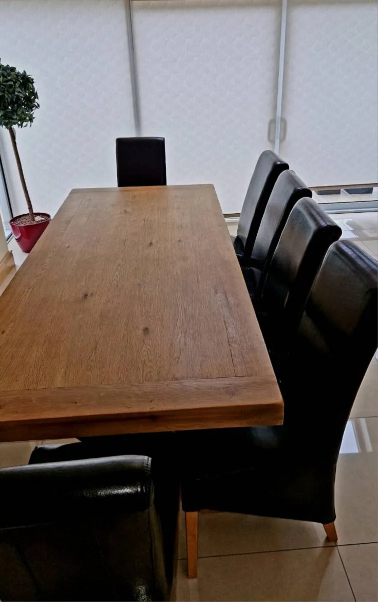 Solid Oak Dining Table⁸ - Image 1