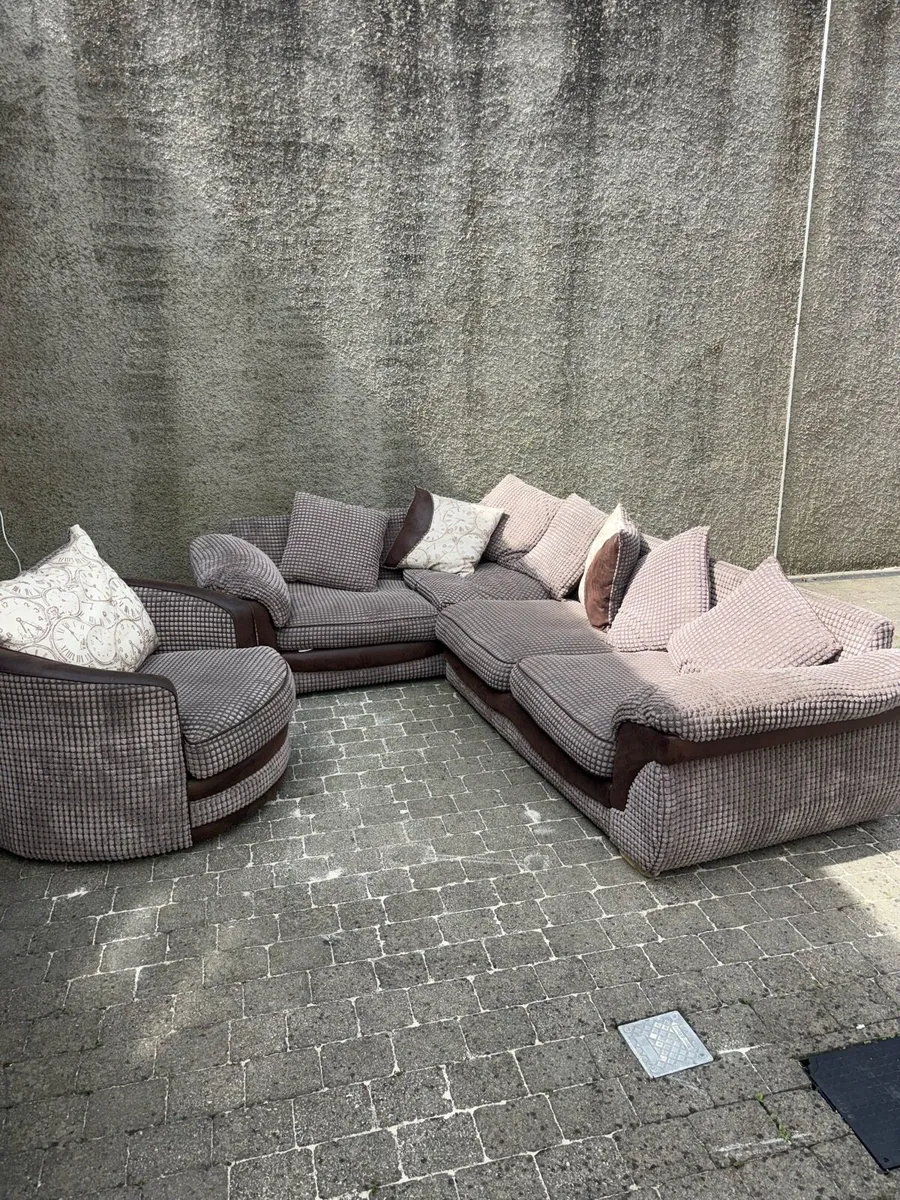 L shape sofa and armchair - Image 2