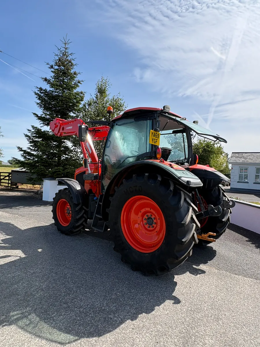 Kubota tractor with 1000 hours - Image 3