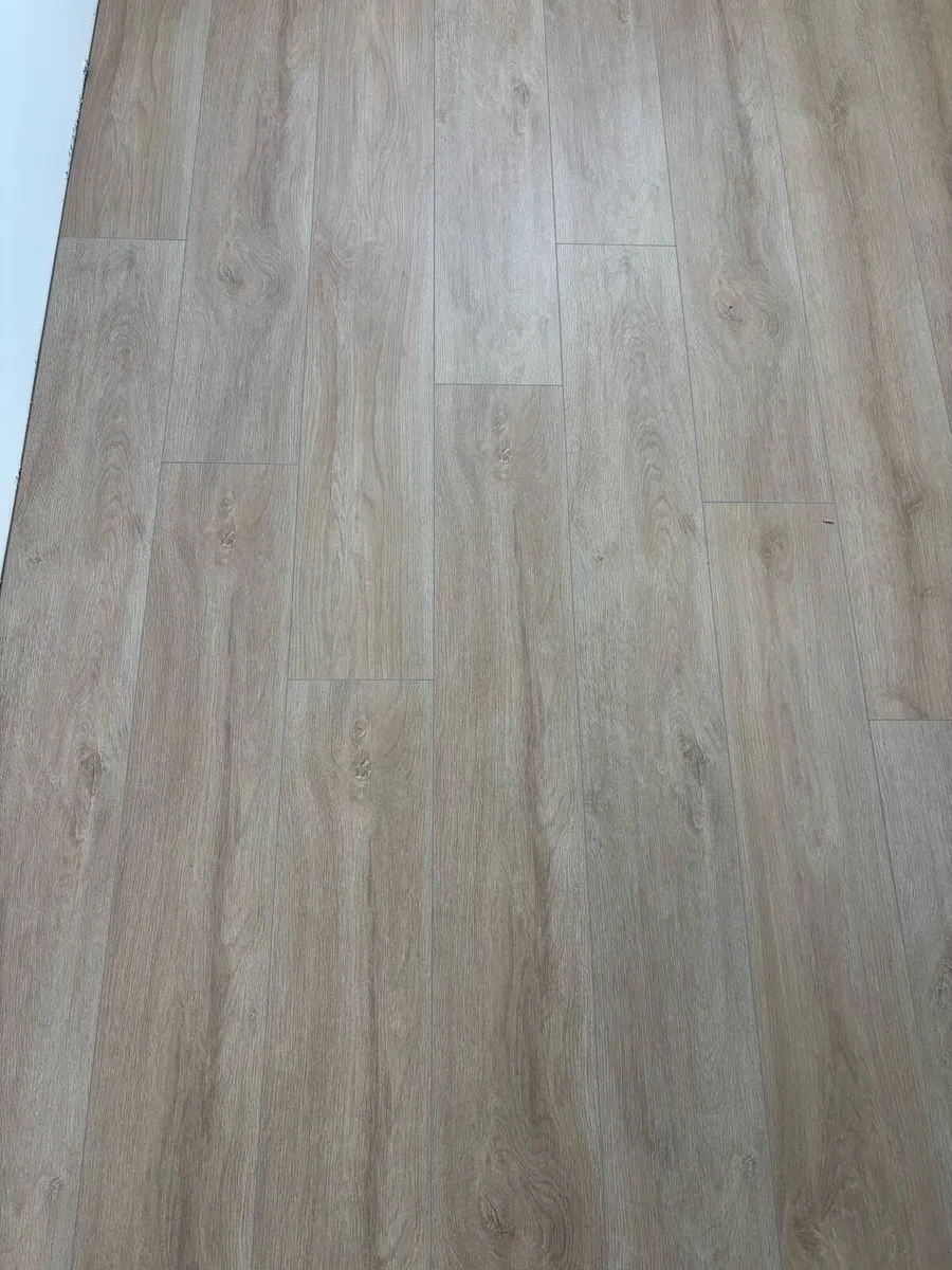Wood flooring - Image 2