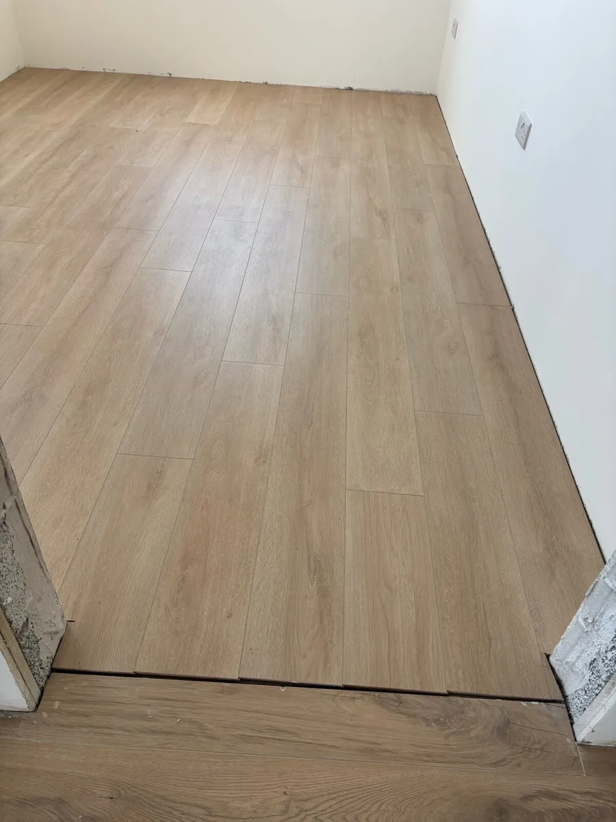 Wood flooring - Image 4