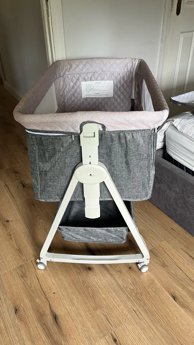 Baby Cot with changing table and wheelss - Image 3