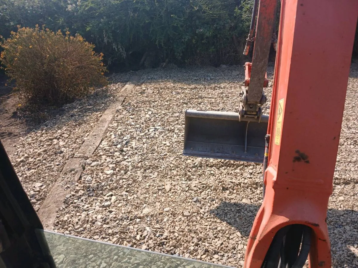 Mini diggers/groundwork - Image 1