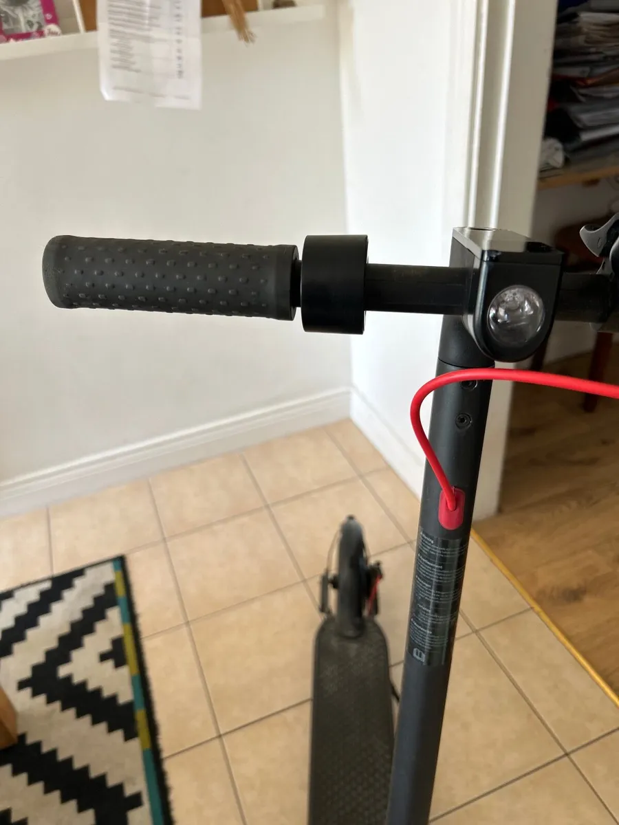 Electric scooter Xiaomi pro - Image 3