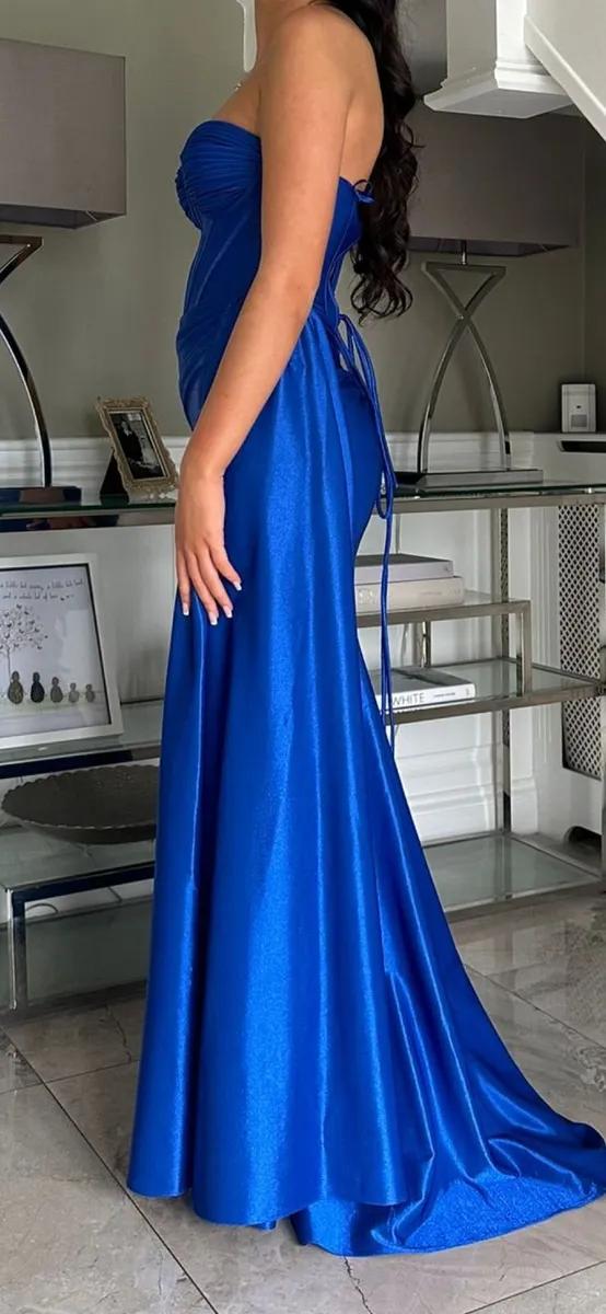 Debs dress - Image 2