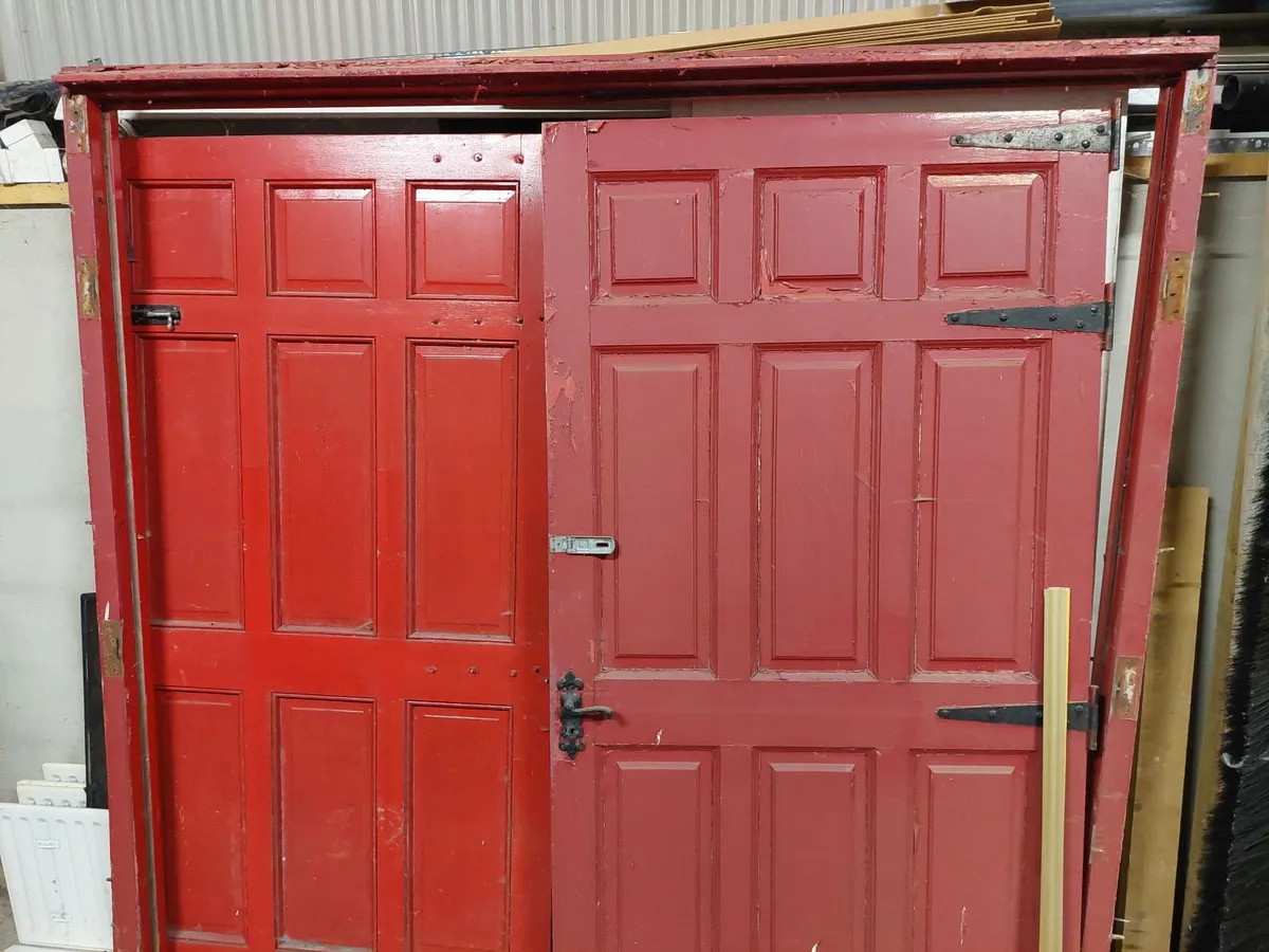 Solid mahogany garage doors - Image 2