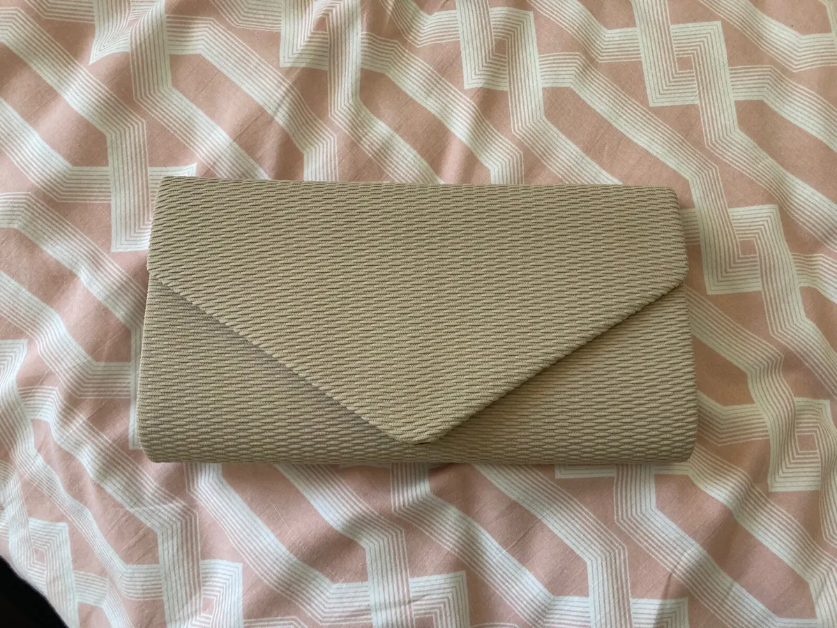 Clutch - Image 1