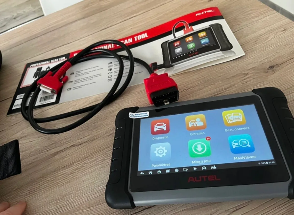 Autel MaxiCOM MK808S - Diagnostic Scanner - Image 1