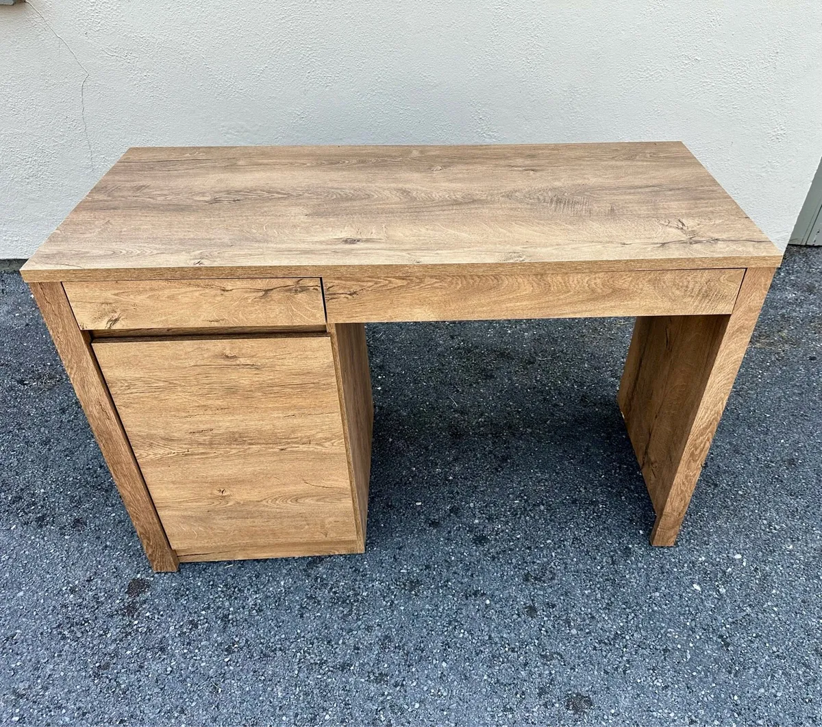 Office / Study Desk - Image 2