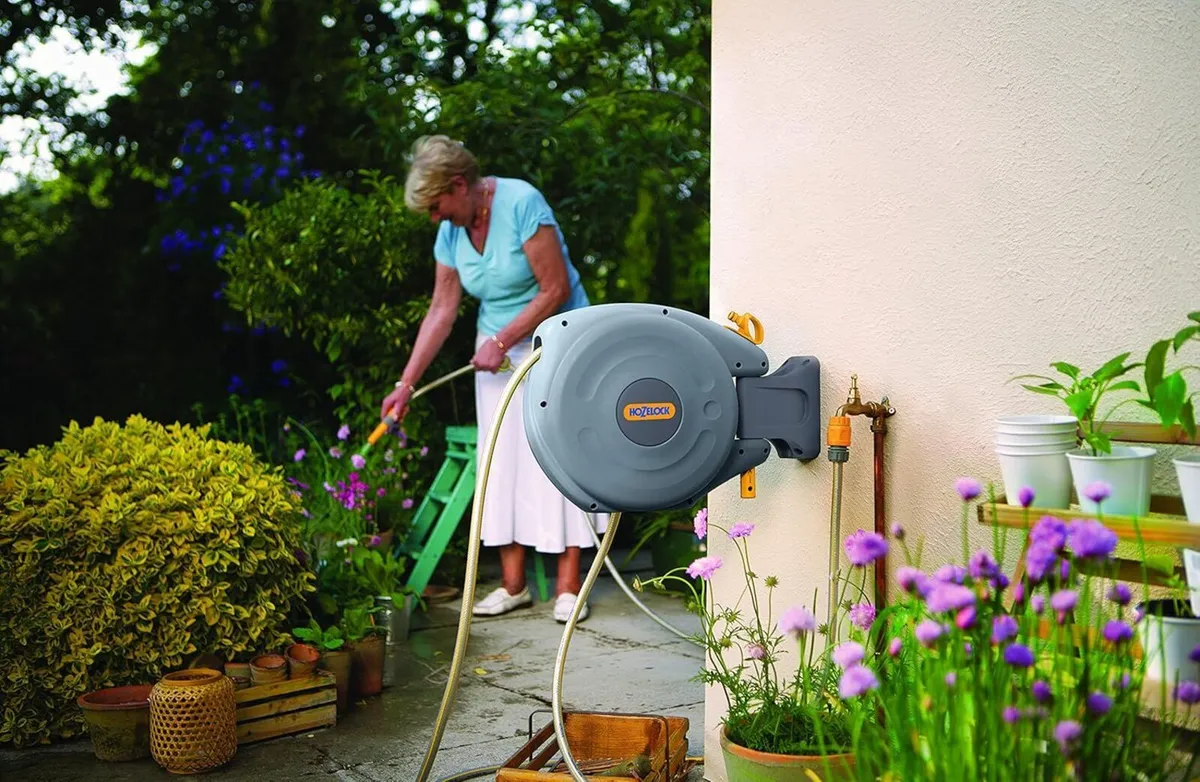 Auto Reel 30m Wall-Mounted Hose - Image 2