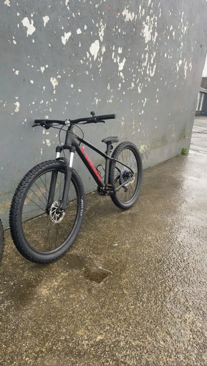 Trek Marlin 5 Gen 3 - Image 1