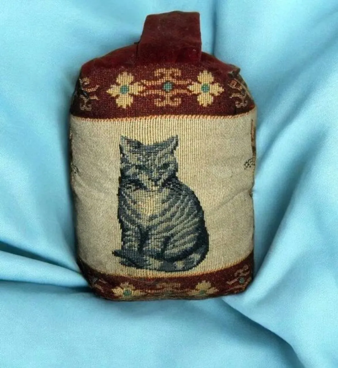 Vintage Harrods Tapestry Cat Doorstop - Weighted - Image 4