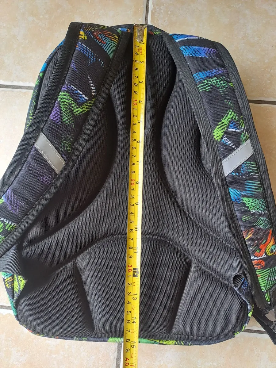 School backpack - Image 4