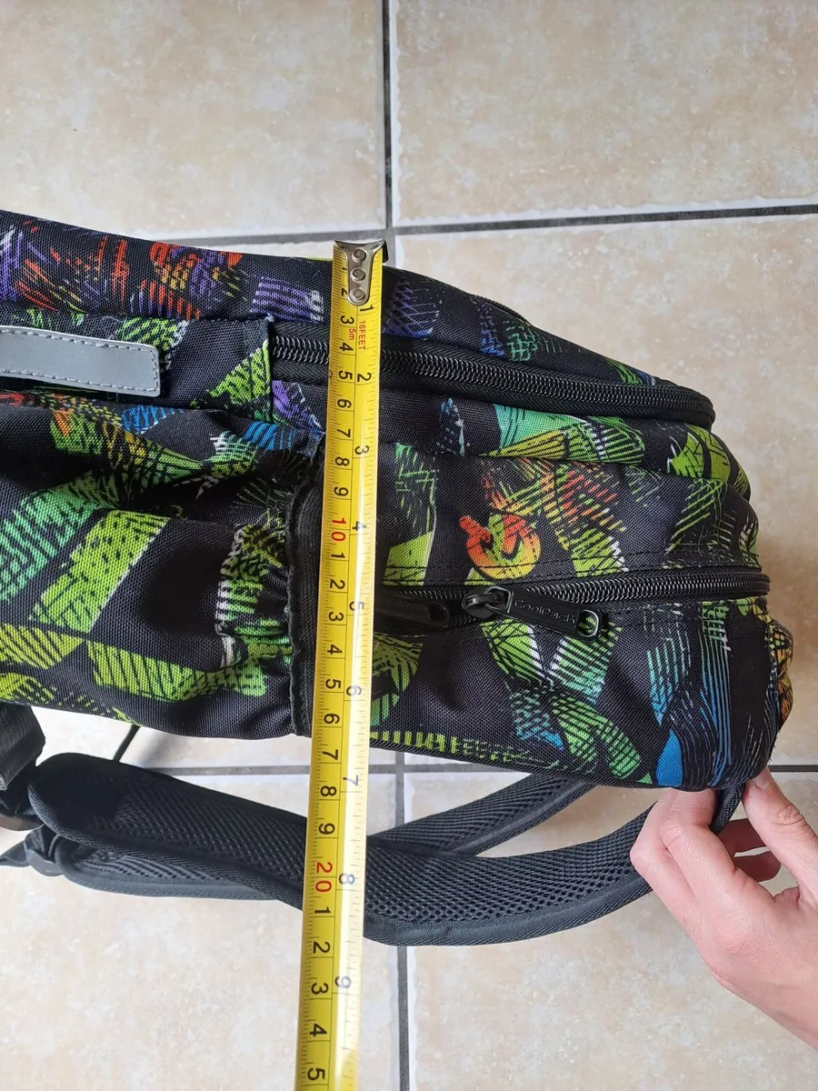 School backpack - Image 2