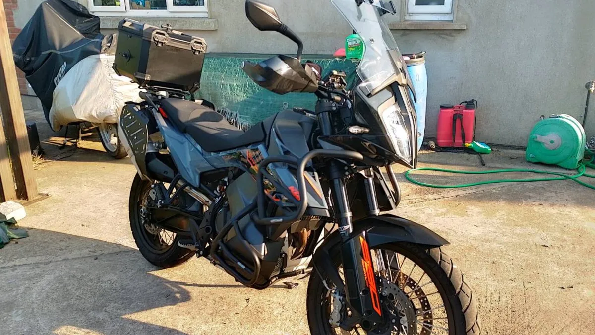 KTM 890 ADVENTURE - Image 3