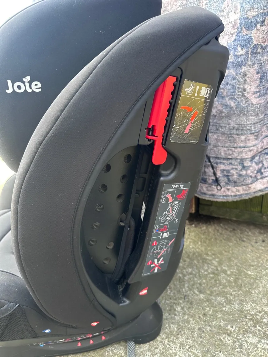 Joie stages car seat - Image 1