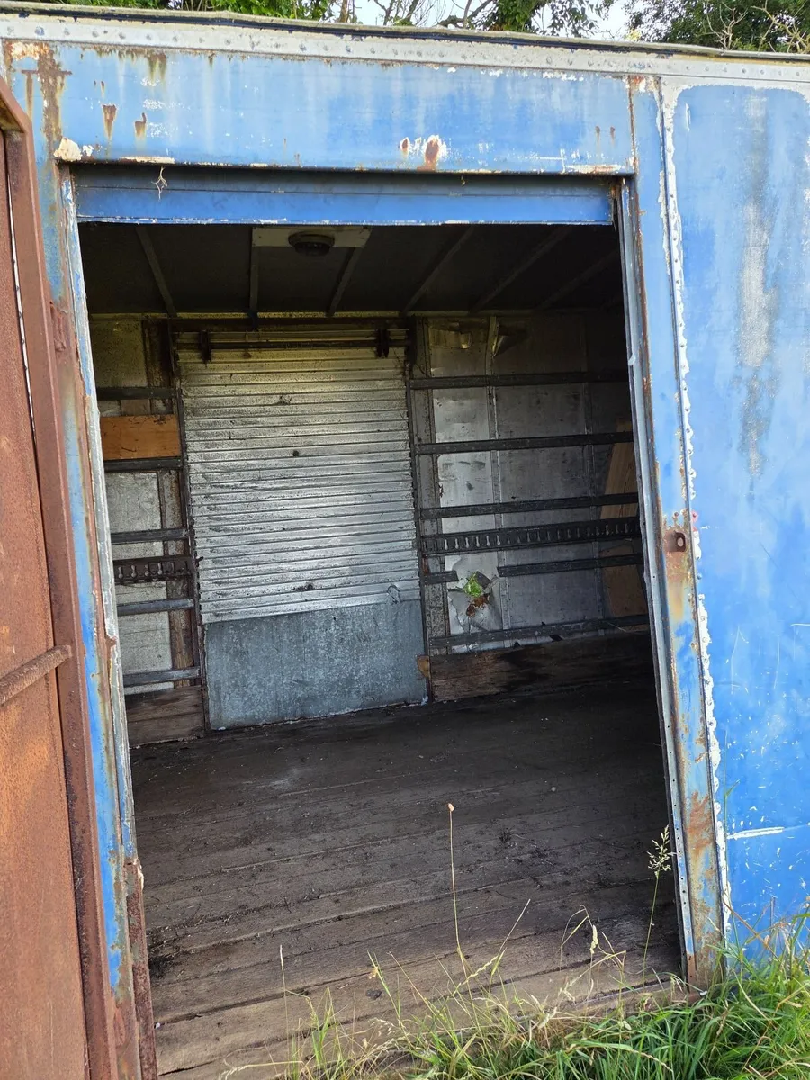 Container - Image 3