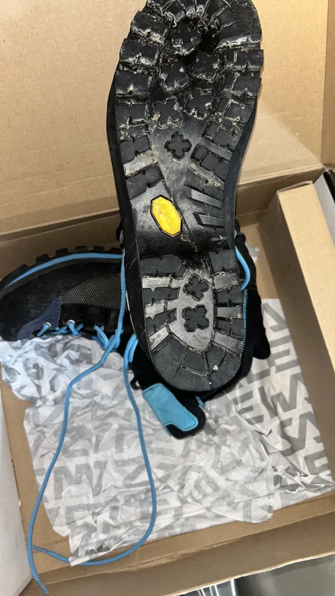 Hiking boots salewa crow gtx - Image 2