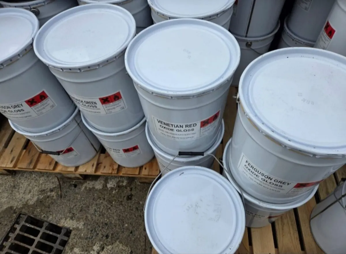 20ltr 80€ oxide paint available - Image 1