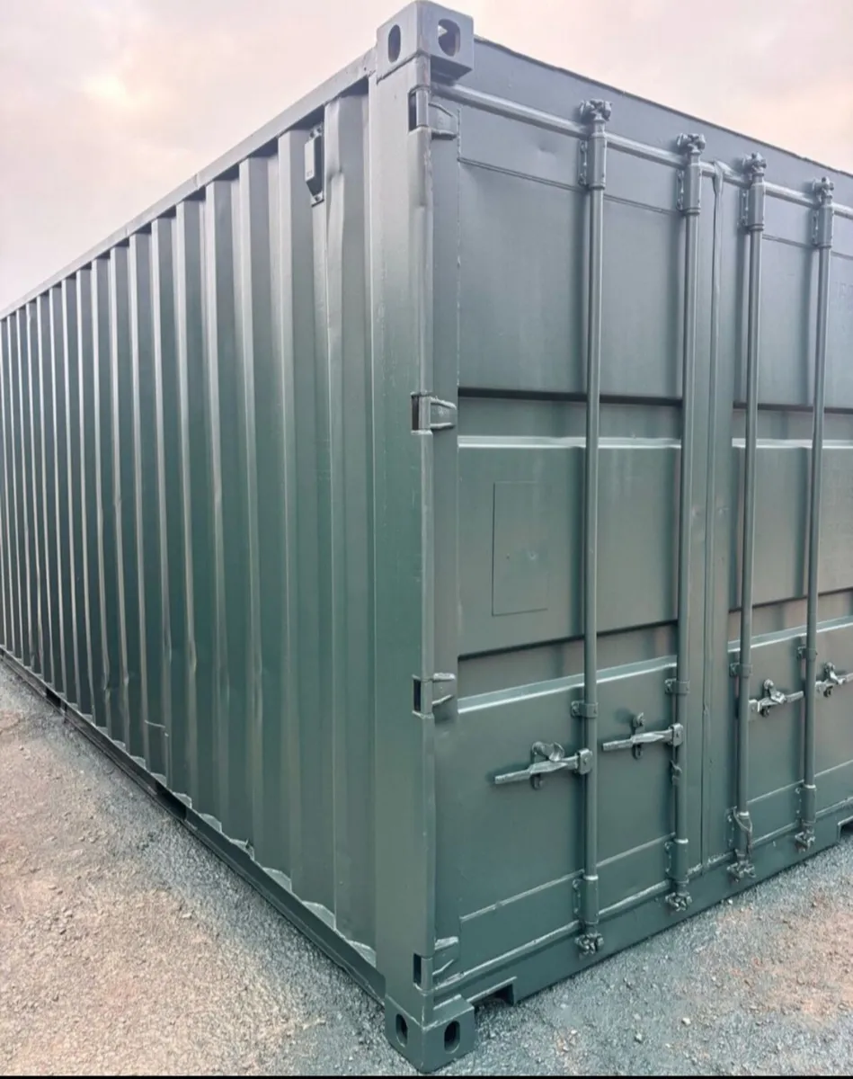 20ltr 80€ oxide paint available - Image 3