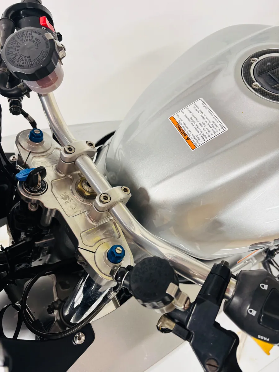 Suzuki sv1000 nationwide delivery available - Image 4