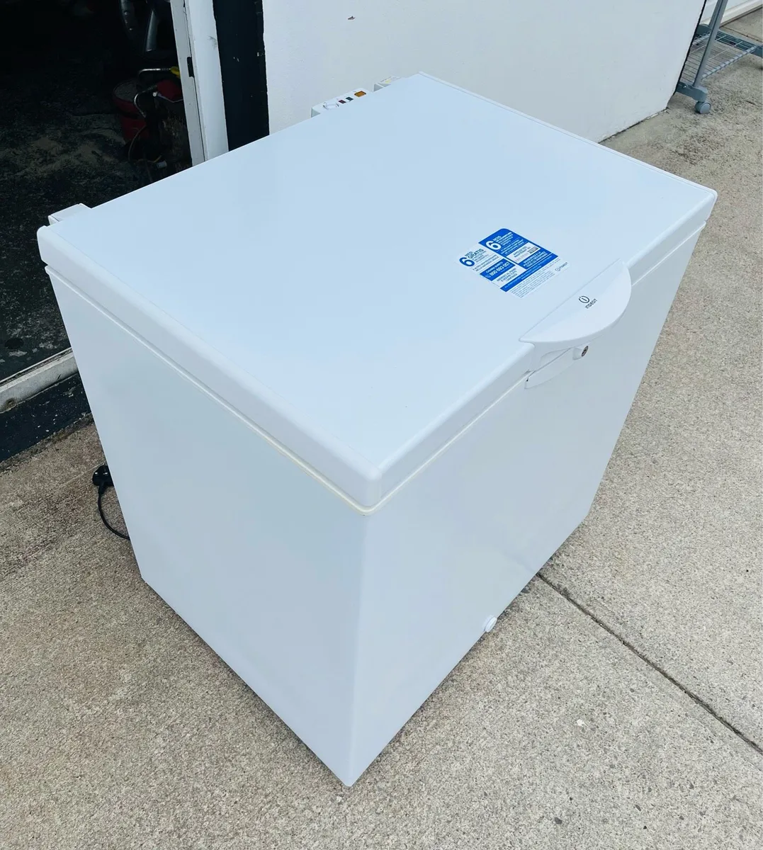 Chest freezer - Image 1