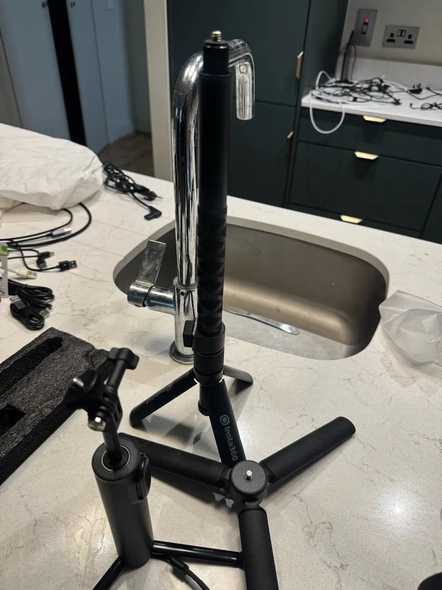 Insta360 go ultra 1inch 360 camera tripod stand - Image 3