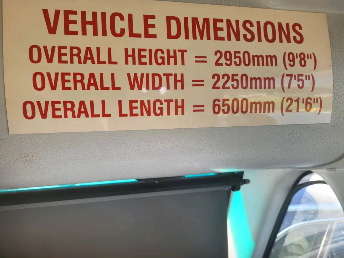 Minibus / Camper - Image 4