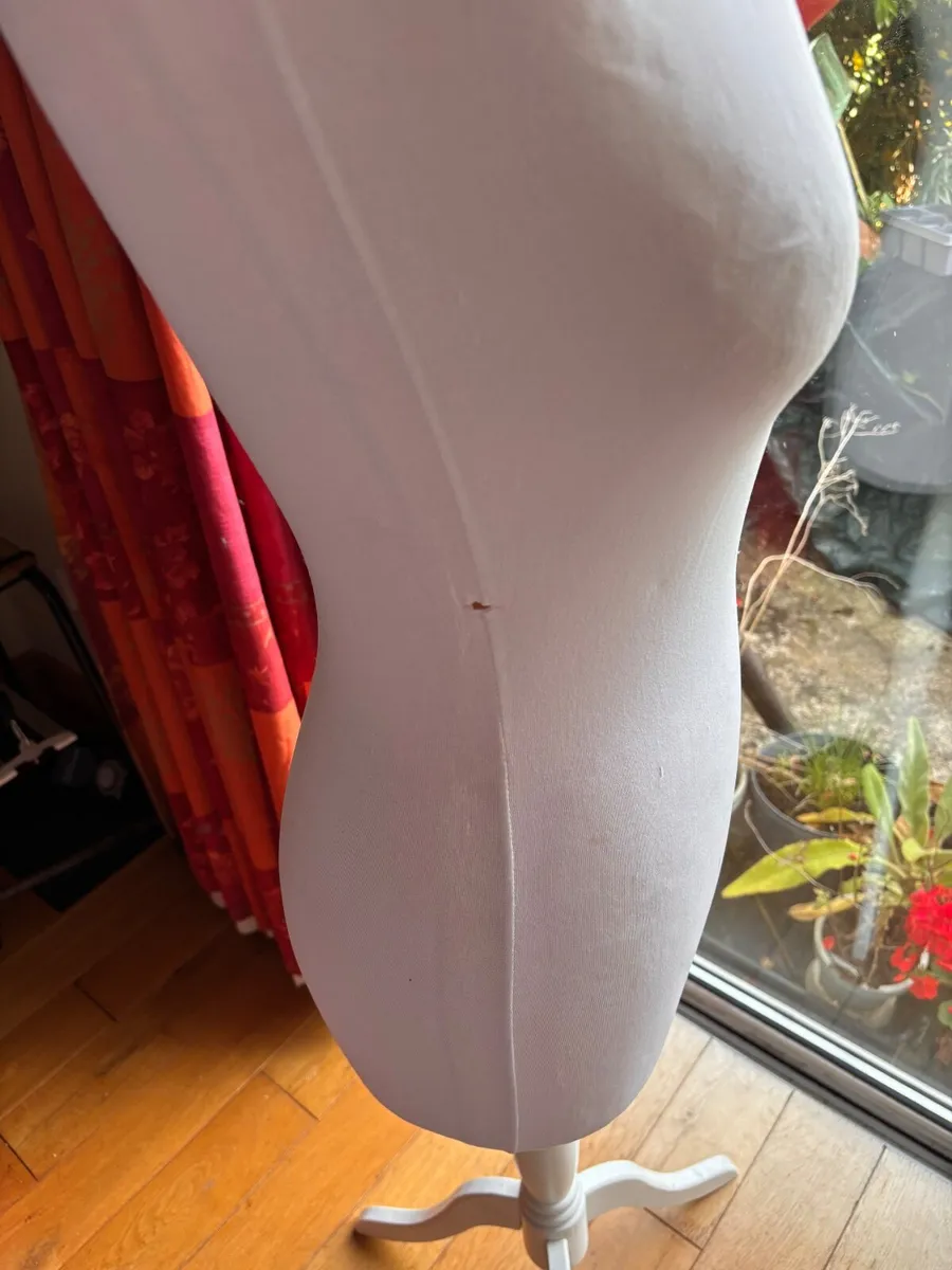 Dress form - Image 2
