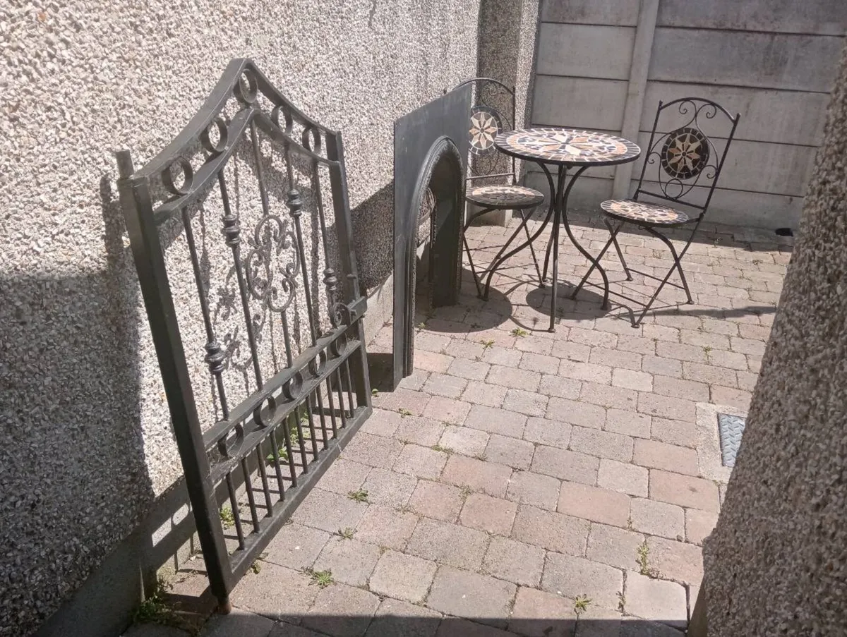 Cast iron fire place set garden table and 2 chairs - Image 1