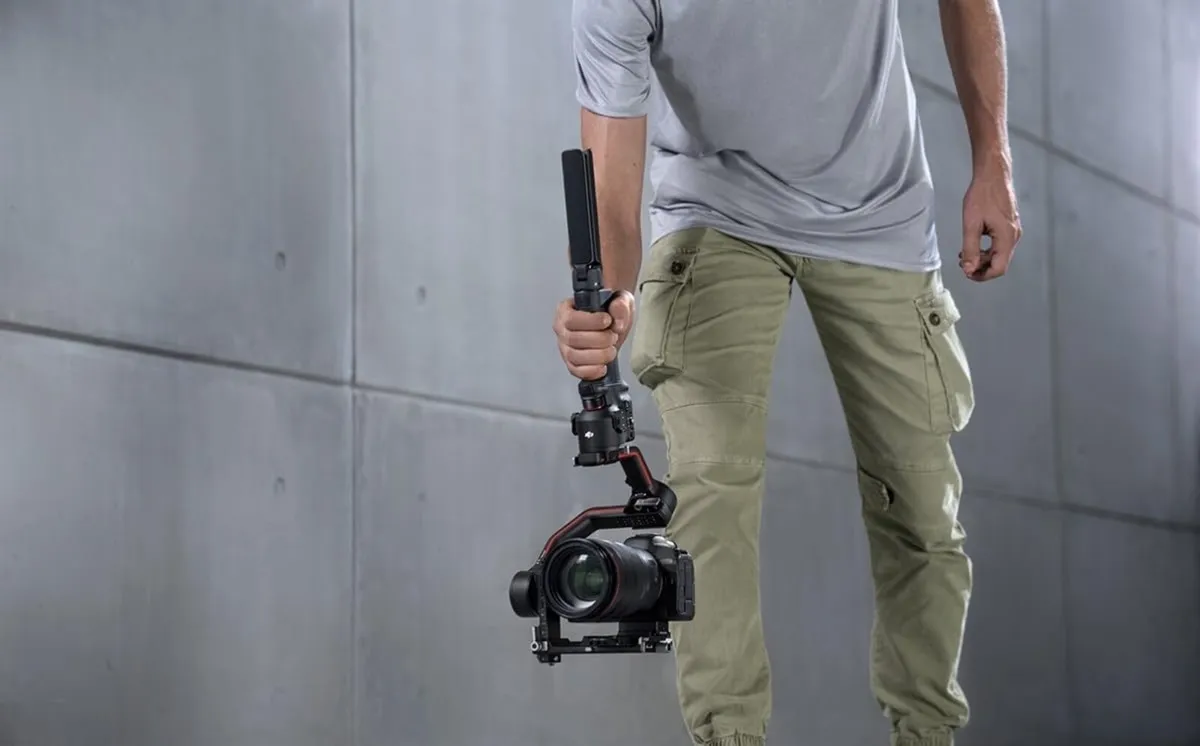 DJI RONIN RS3 COMBO Gimbal Stabiliser - Image 4