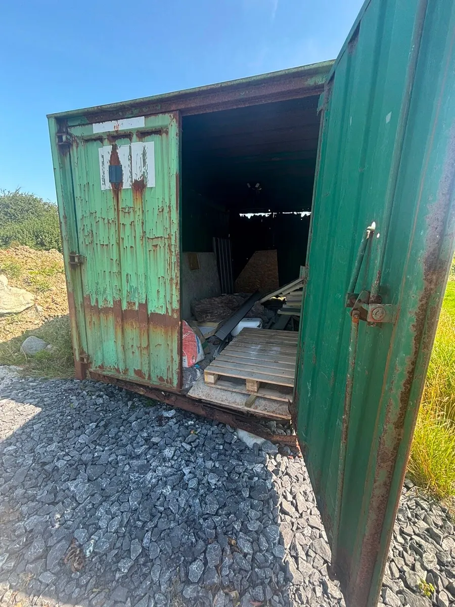 Storage Container - Free to take away - Image 3