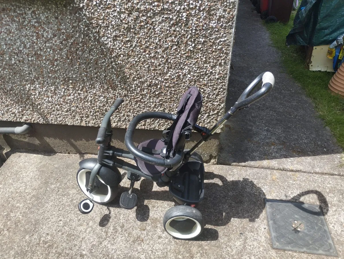 Children's Trike with Parent Handle – Excellent Co - Image 3