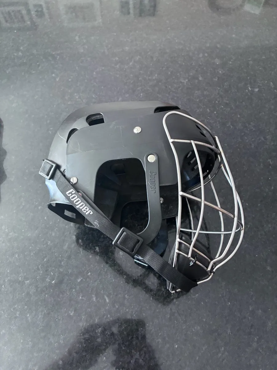 Cooper SK109 Hurling Helmet - Image 3