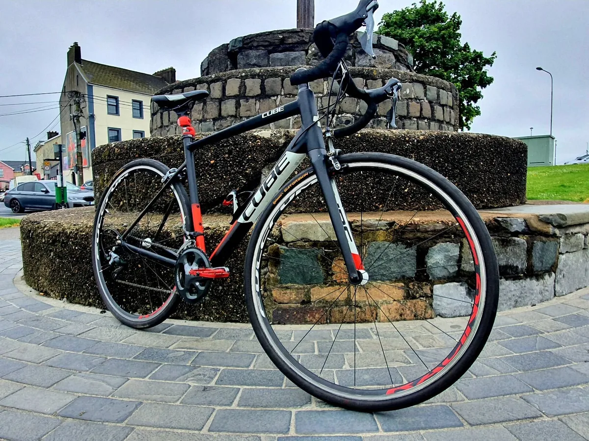 Cube Attain - Image 1