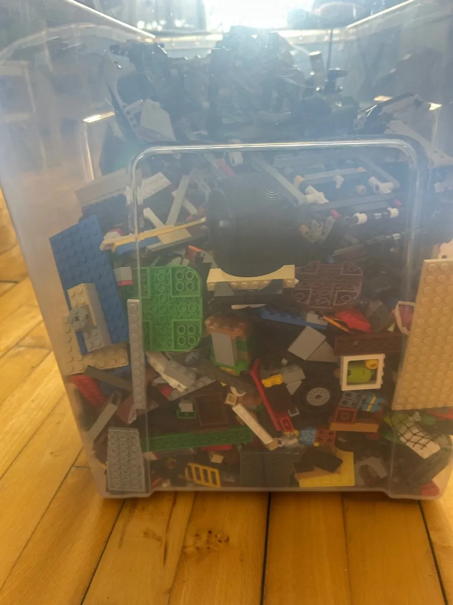 Lego by piece - Image 2