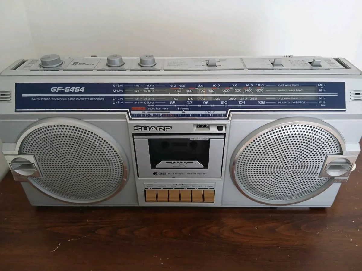 Vintage Sharp GF-5454 stereo - Image 2