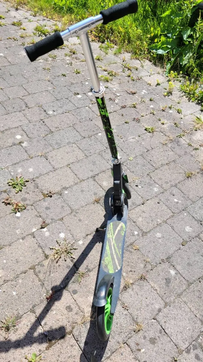 Scooter - Image 3