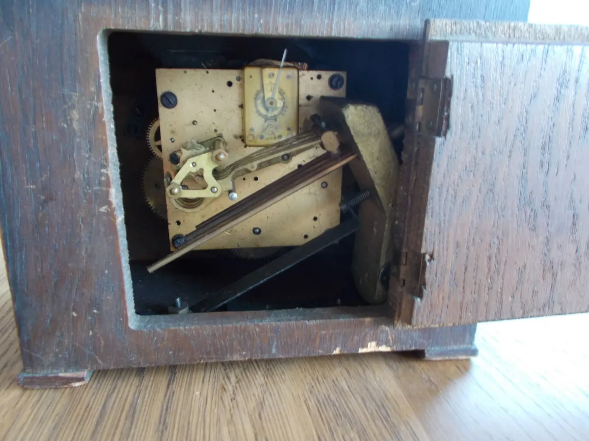 Old Mantle Clock - Image 3