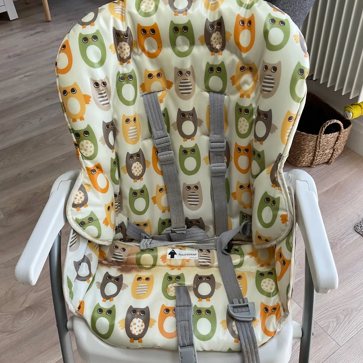 Child’s high chair - Image 1