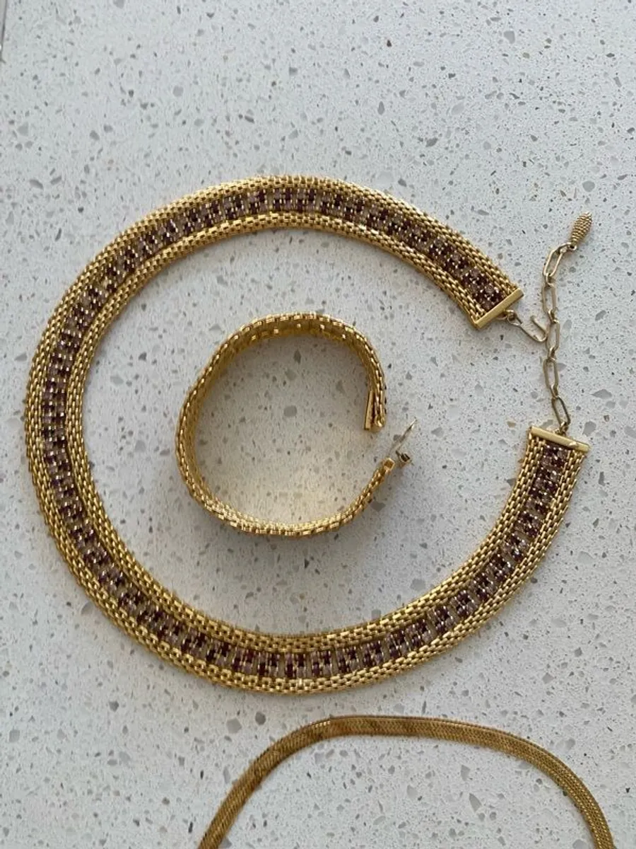 necklace and bracelets costume jewellery Egyptian - Image 2