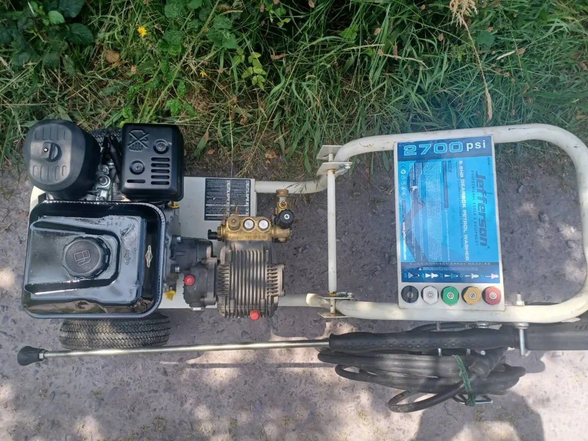 Power washer - Image 2