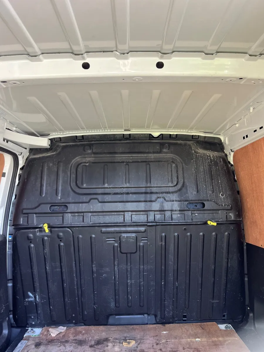 Citroen Berlingo 2021 - Image 4