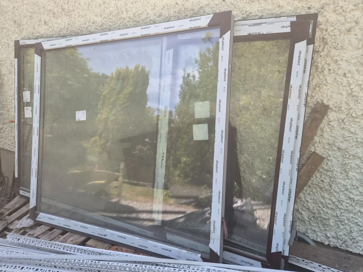 *New* 2x Aluplast 4000 windows for sale
