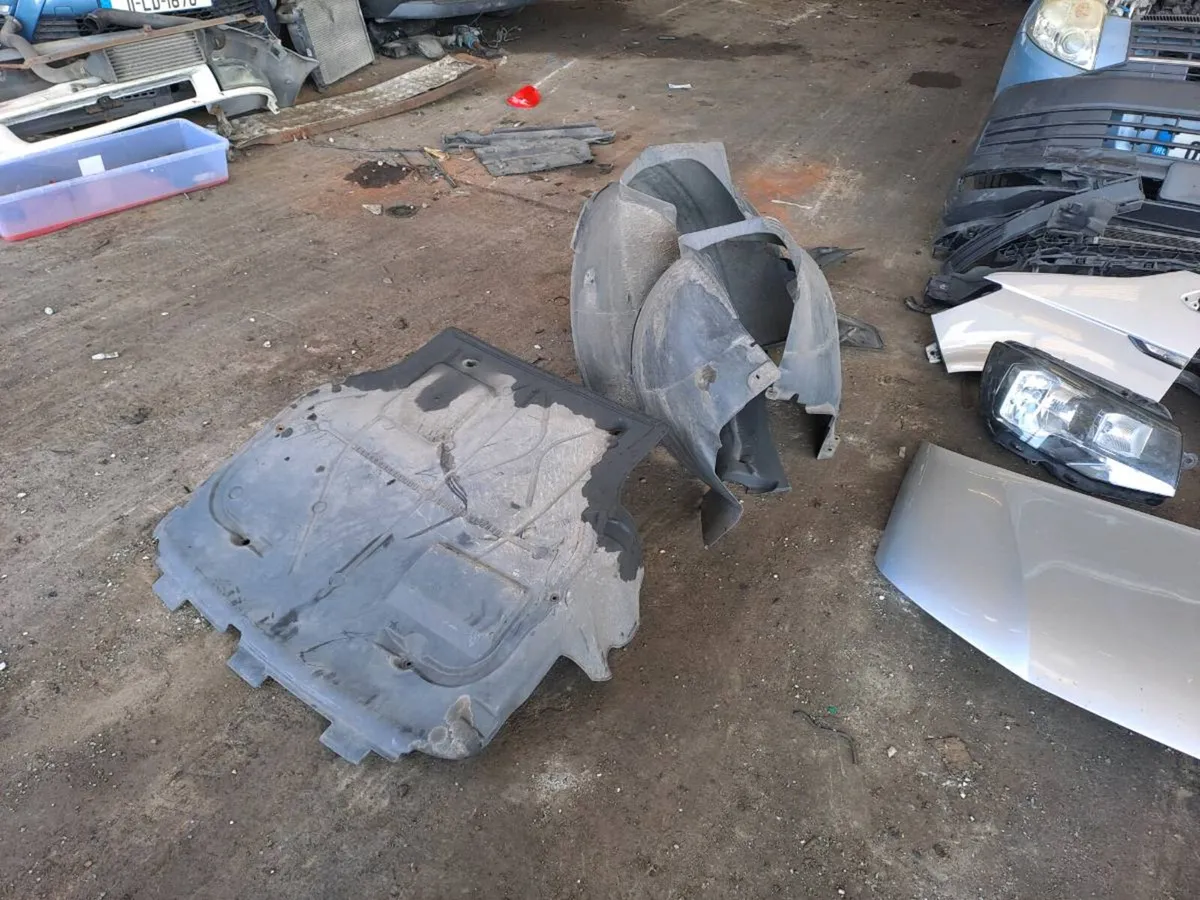 181 Vw transporter front end - Image 2